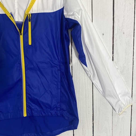 Xersion Jacket - Picture 5 of 9